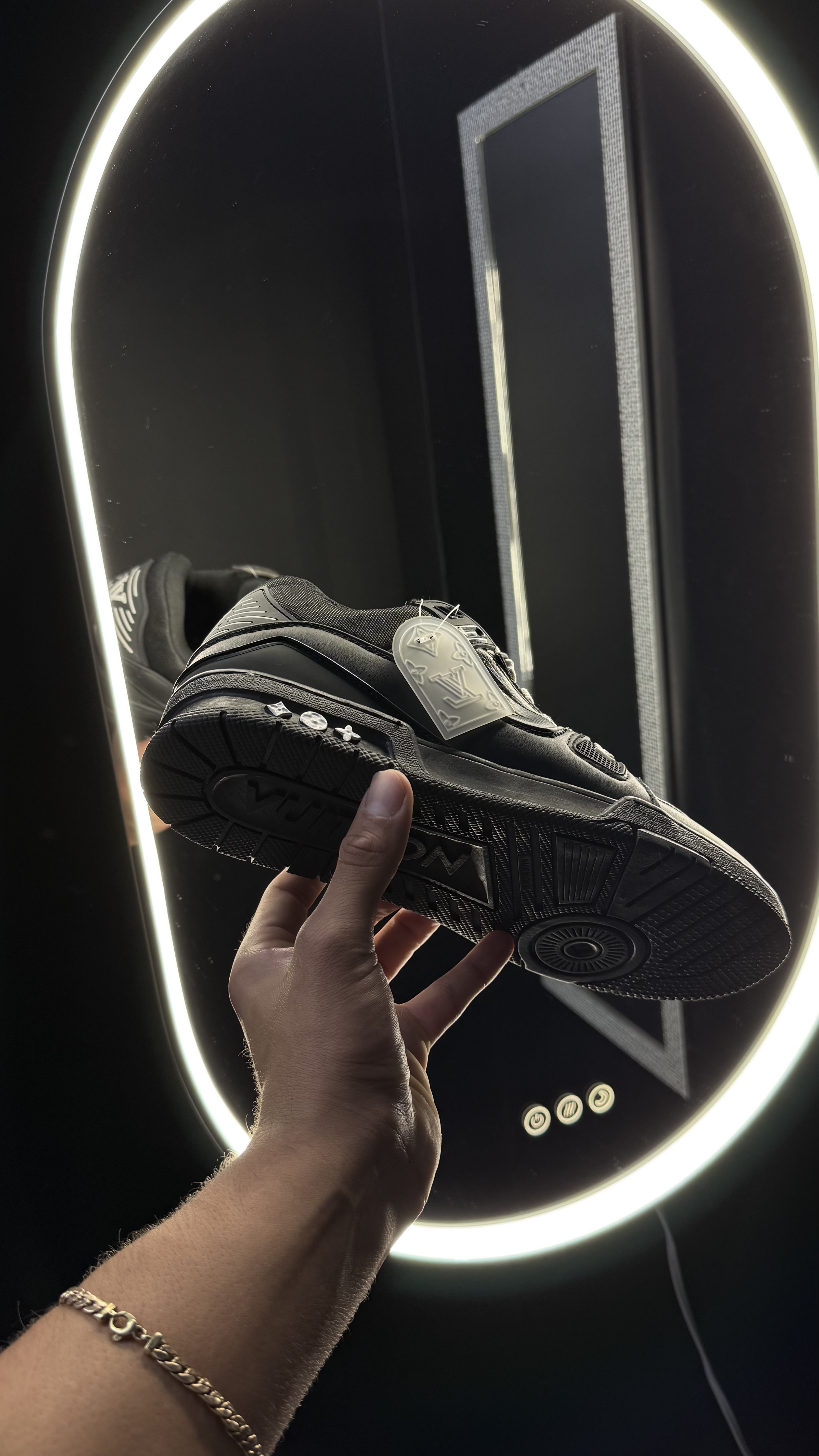 Lv trainer black — miniatura 3