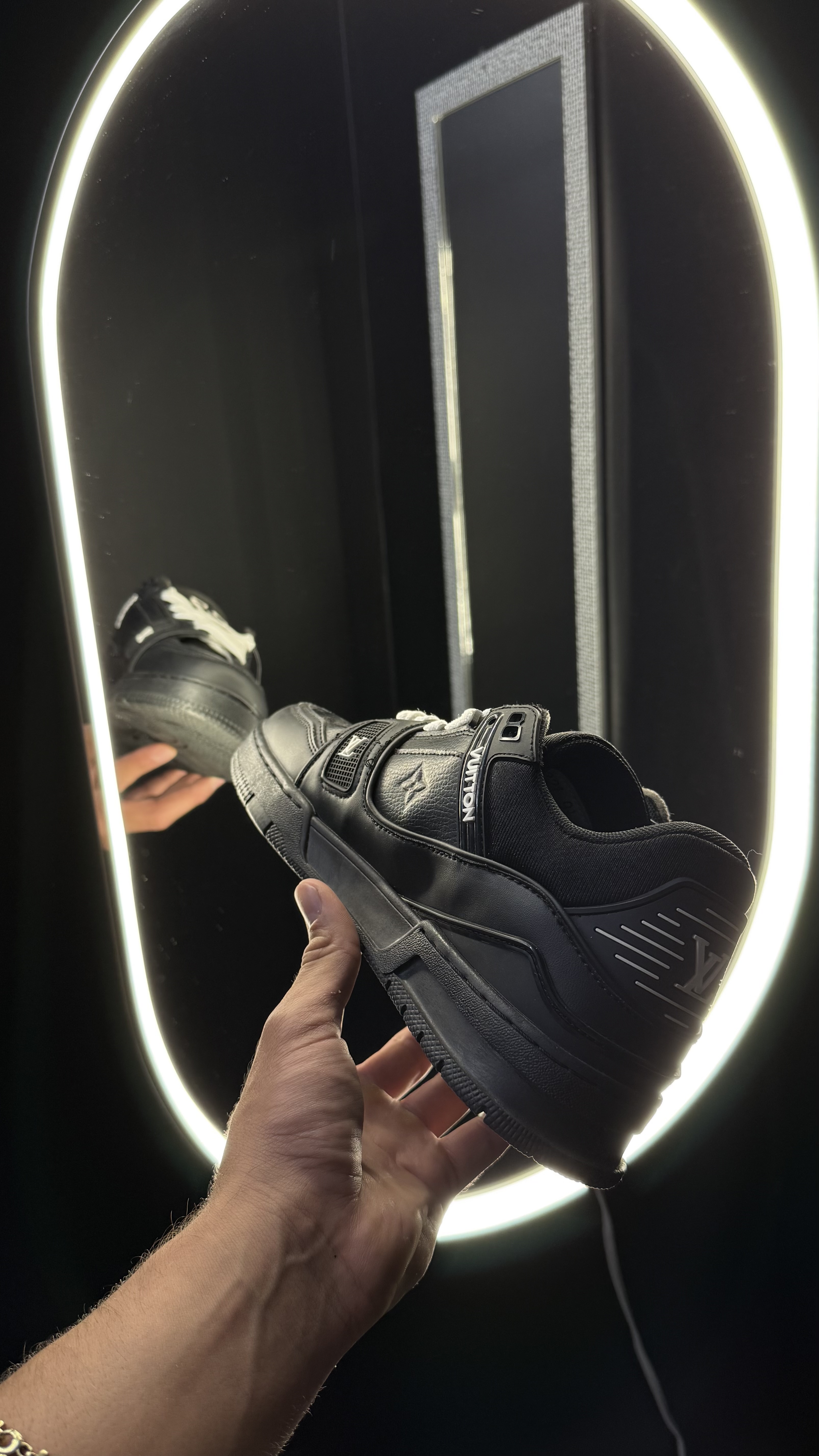 Lv trainer black — miniatura 4